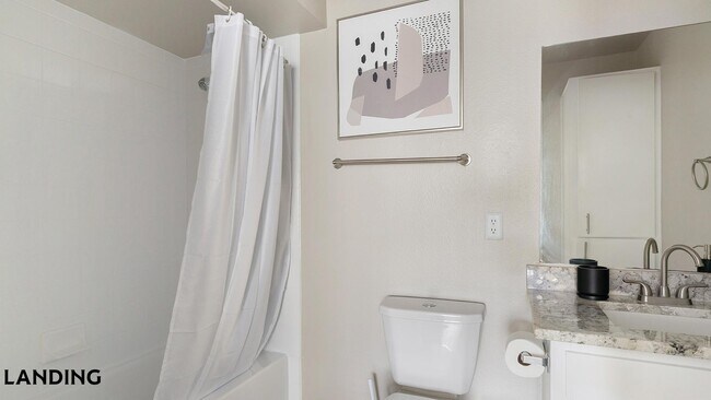 Building Photo - 3419 Fountains Dr