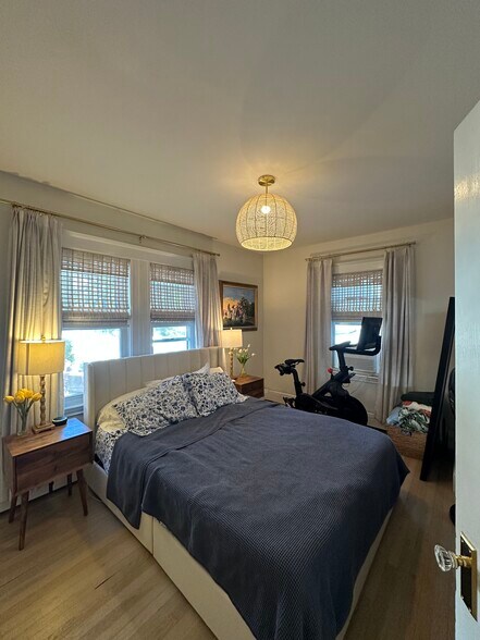 Building Photo - 21 Apthorp St