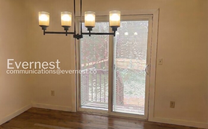 Building Photo - 2566 Edencreek Ln