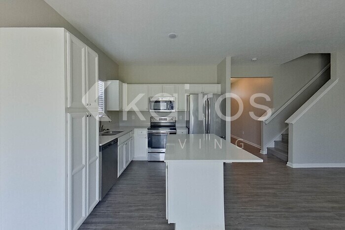 Building Photo - 10303 Deercrest Ln