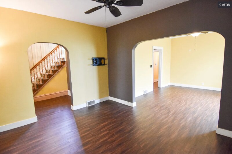 Building Photo - 716 Knight Ave N