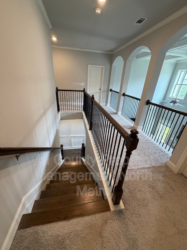 Building Photo - 3112 Avenel Ct