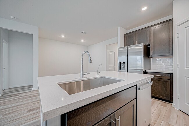 Building Photo - 9746 Pettus Crk Dr