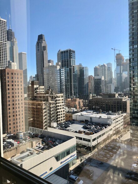 South view from Bedroom - 1122 N Clark St