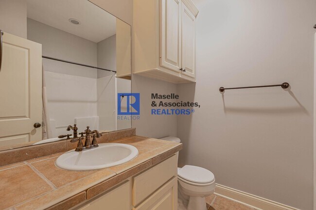 Building Photo - 3 Bed/2 Bath Home in Pearl in Silver Ridge