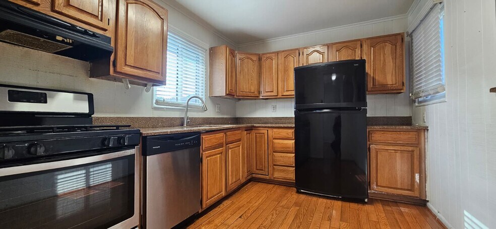 Building Photo - 8417 Credos Ct