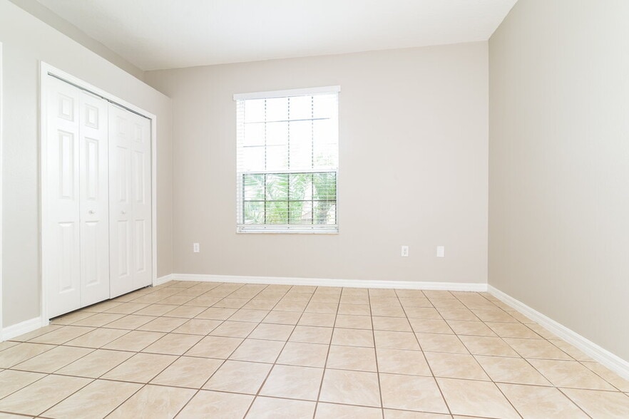 Building Photo - 531 Bluff Pass Dr