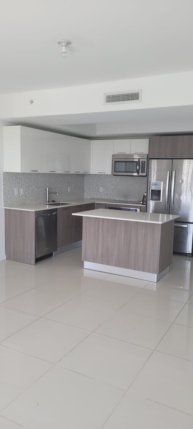 Building Photo - 5252 Northwest 85th Court