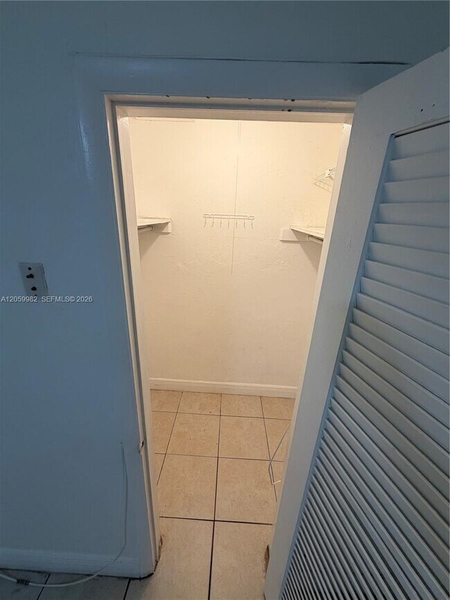 Building Photo - 5501 SW 77th Ct