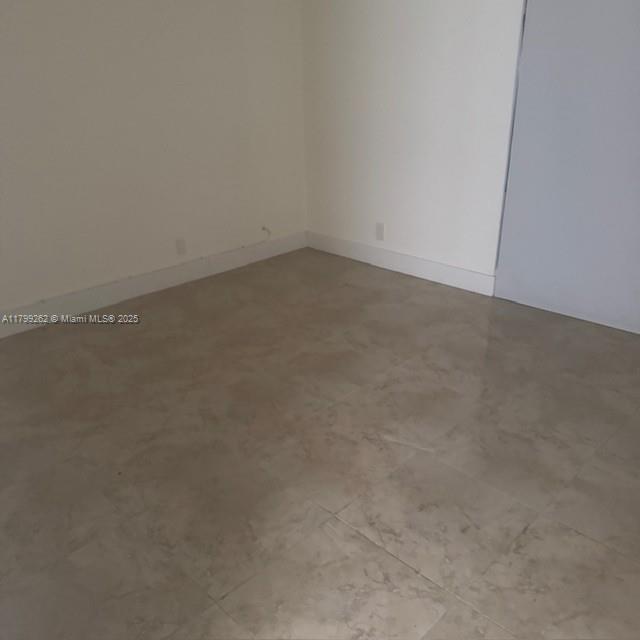 Building Photo - 19355 Turnberry Way