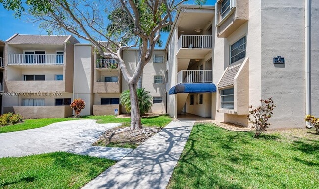 Building Photo - 7705 SW 86th St