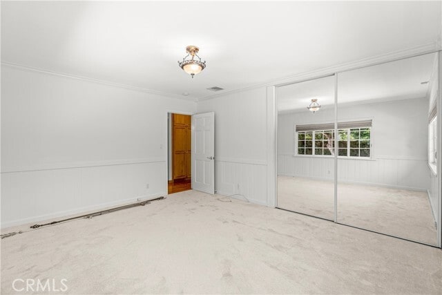 Building Photo - 591 Busch Pl