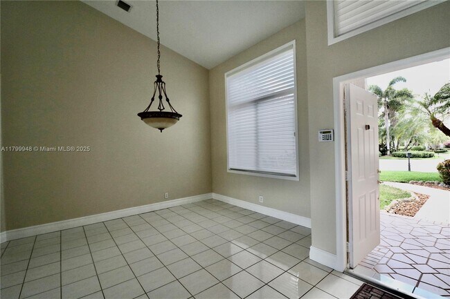 Building Photo - 2686 Palmer Pl