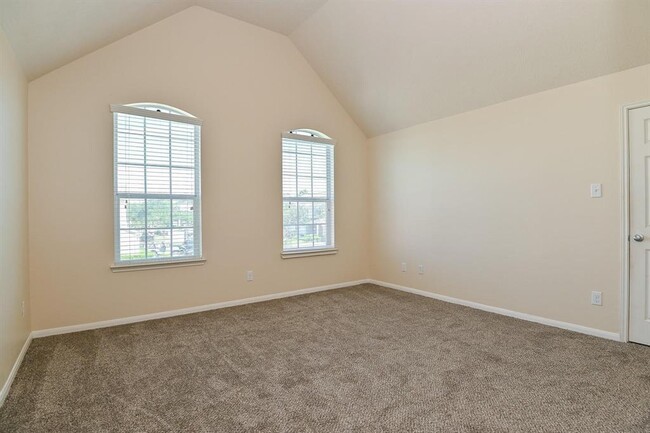Building Photo - 14511 Roaring Fork Ln