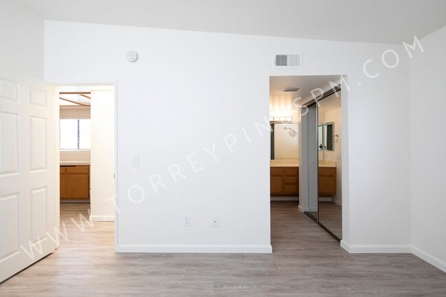 Building Photo - 3Br In The Heart Of Pacific Beach *W/D in ...