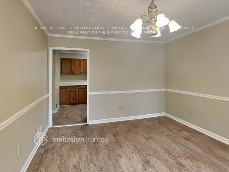 Building Photo - 2536 Ashworth Lake Rd