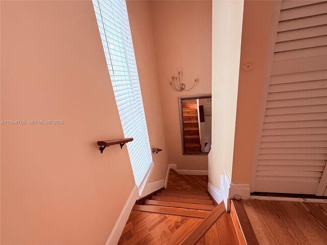 Building Photo - 14832 SW 91st Terrace