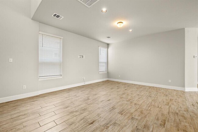 Building Photo - 232 Stone Cyn Dr