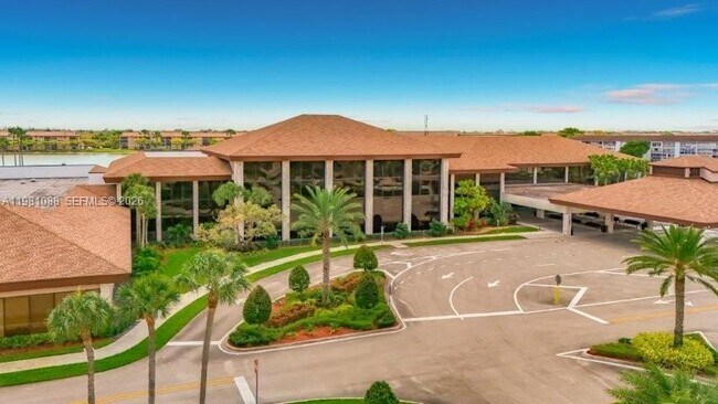 Building Photo - 12701 SW 13th St