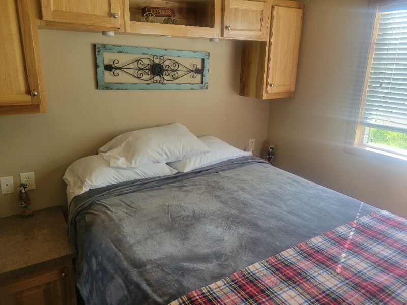 Building Photo - 300 Brushy Creek Ranch Rd