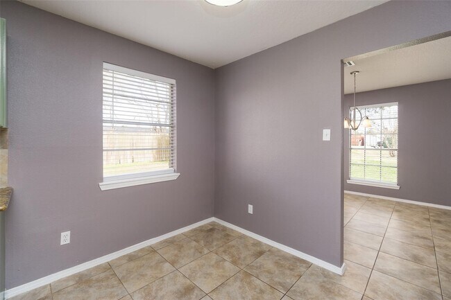 Building Photo - 4604 S Tower Rd