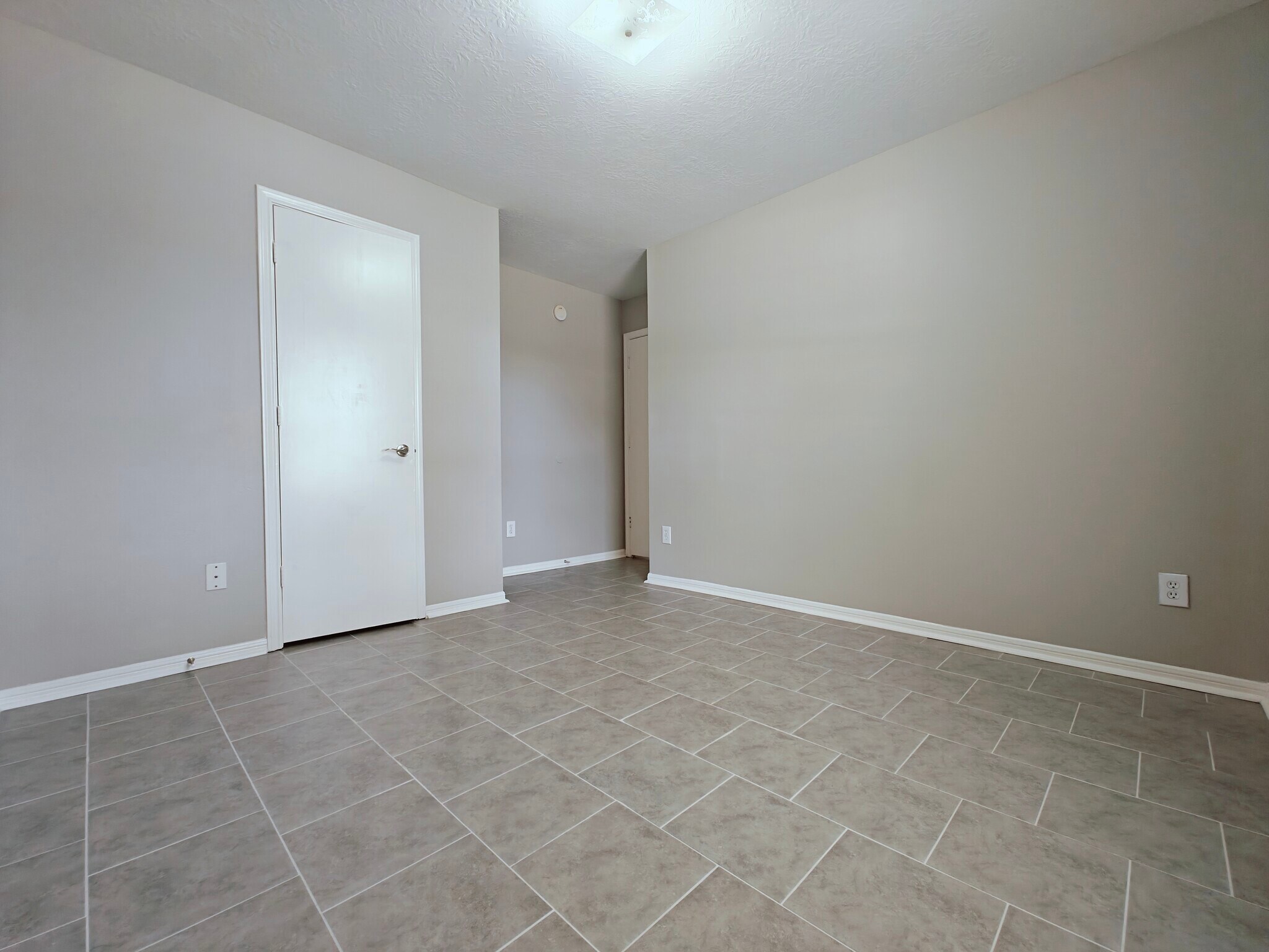 Building Photo - 2506 Teal Run Place Dr