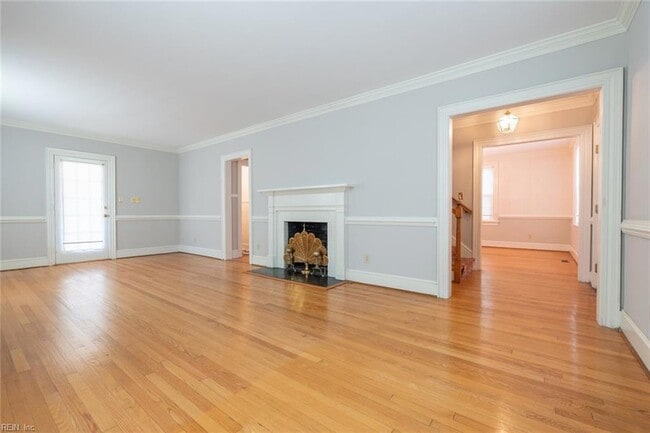 Building Photo - 621 Butler Ave