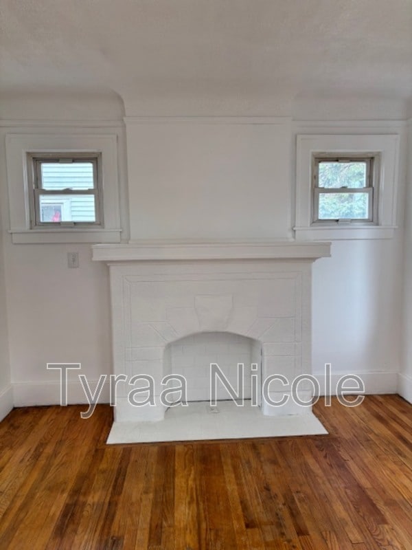 Building Photo - 15353 Lauder St