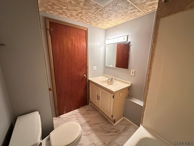 Building Photo - 1695 Solomon Run Rd