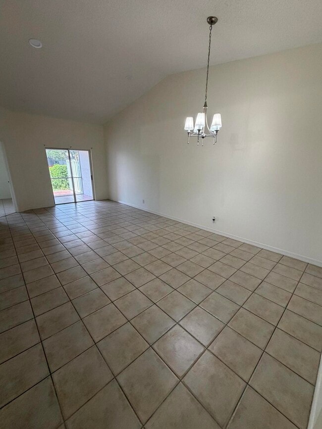 Building Photo - 11289 SW 18th Ct