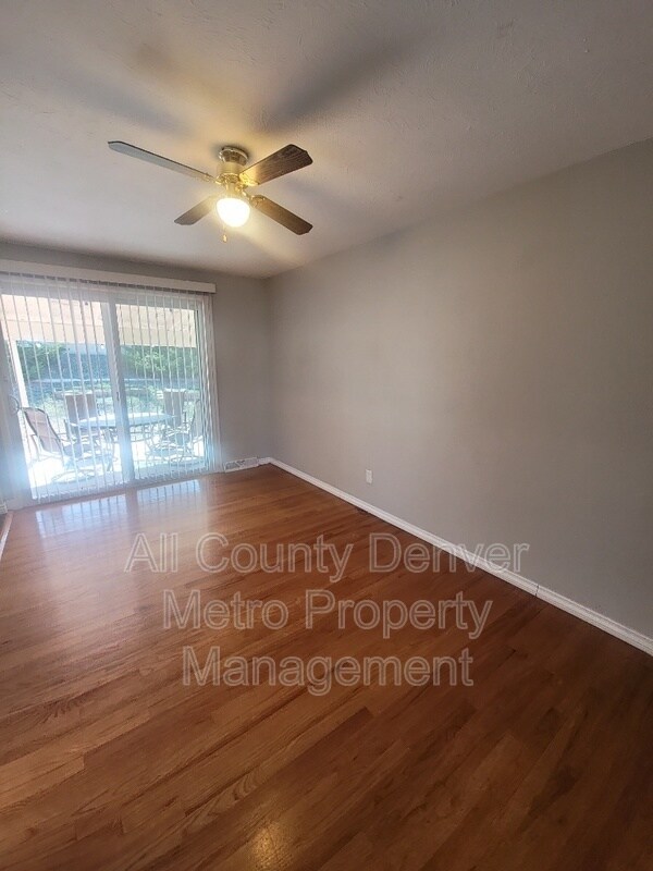 Building Photo - 5615 Jellison St