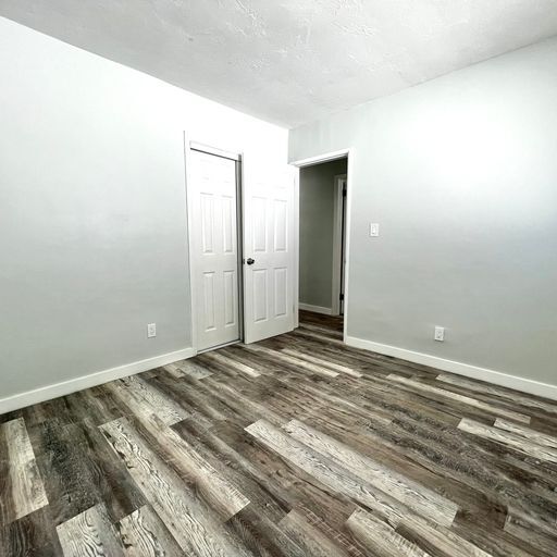 Building Photo - 808 NW 7th Terrace
