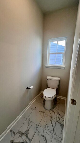 Building Photo - 728 Isle Verde Dr