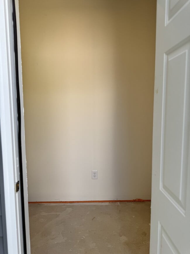 Building Photo - Brand New 3-Bedroom Townhome for Rent in T...