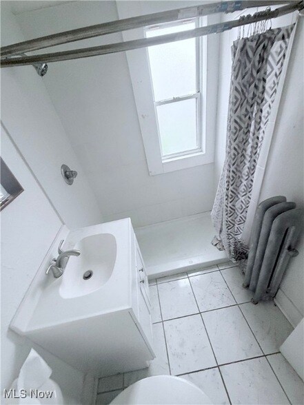 Building Photo - 13671 Euclid Ave