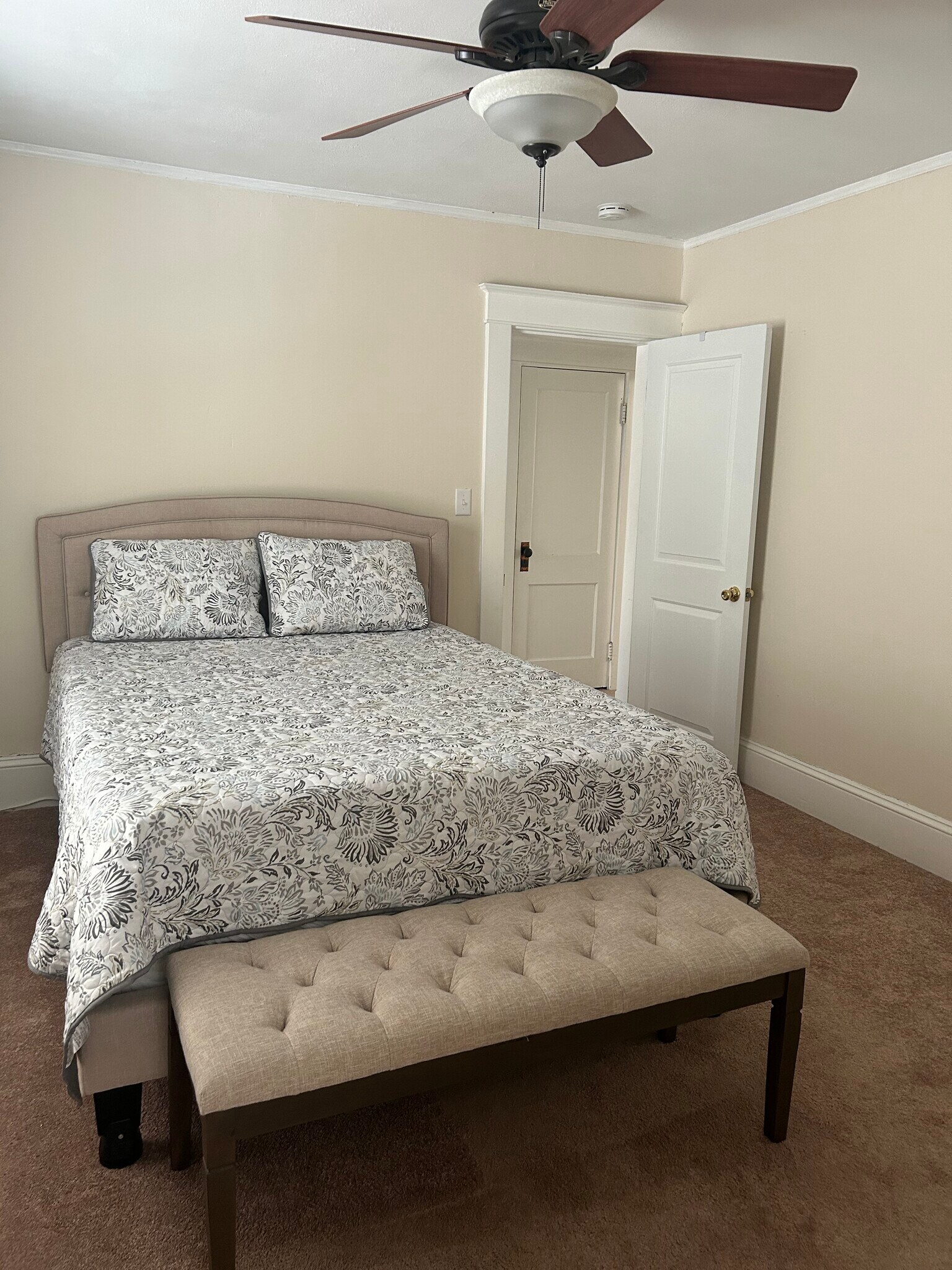 Building Photo - 84 Kimball St