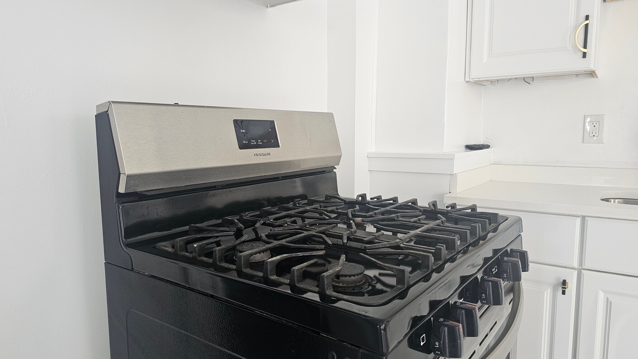 Building Photo - 22 Crawford St