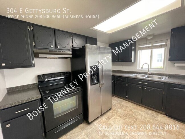 Building Photo - 304 E Gettysburg St