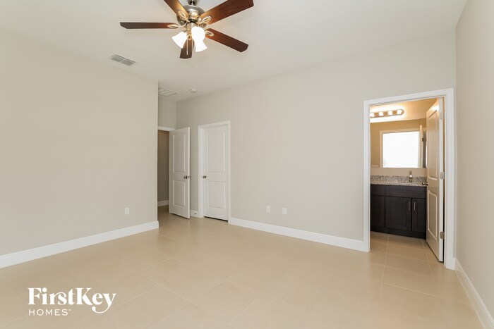 Building Photo - 222 Big Sioux Dr