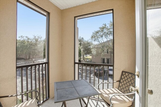 Building Photo - 2 Bed 2 Bath, attached Garage, in Gated Community off Kernan and Atlantic