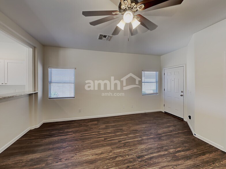 Building Photo - 15355 W Port Au Prince Ln