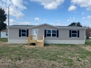 Building Photo - 105 High Ridge Ct