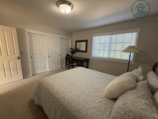 Building Photo - Spacious Five Bedroom Home in Gated High Meadow Neighborhood