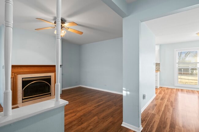 Building Photo - 1230 Hemlock Dr