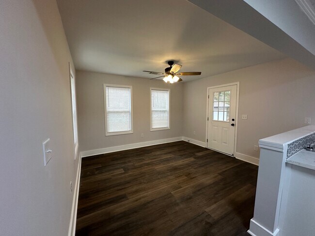 Building Photo - Cherry Hill Rd (1520)