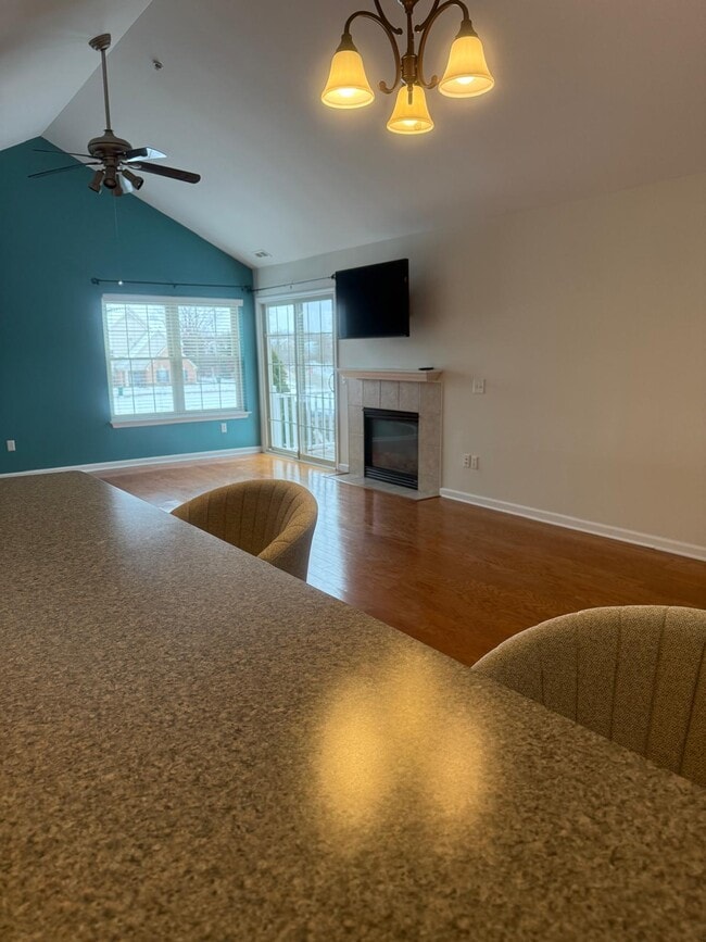 Building Photo - 7438 Lacy Dr