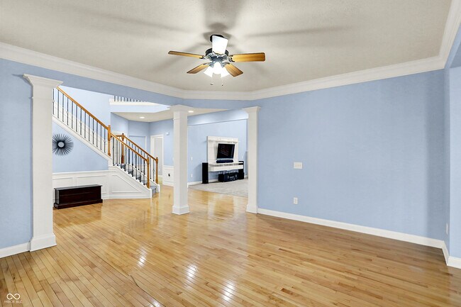 Building Photo - 13720 Akers Dr