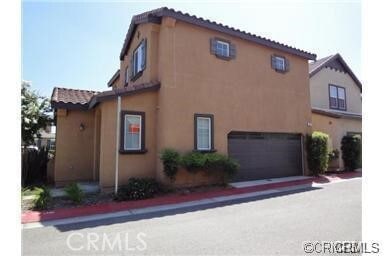 Building Photo - 1882 Lobo