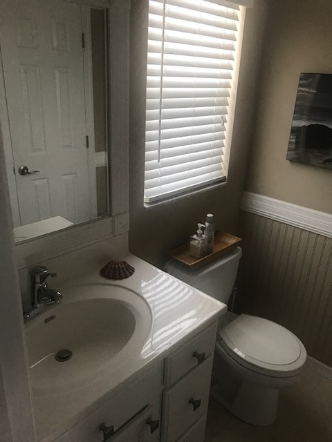 Building Photo - 2515 NE 1st Ct