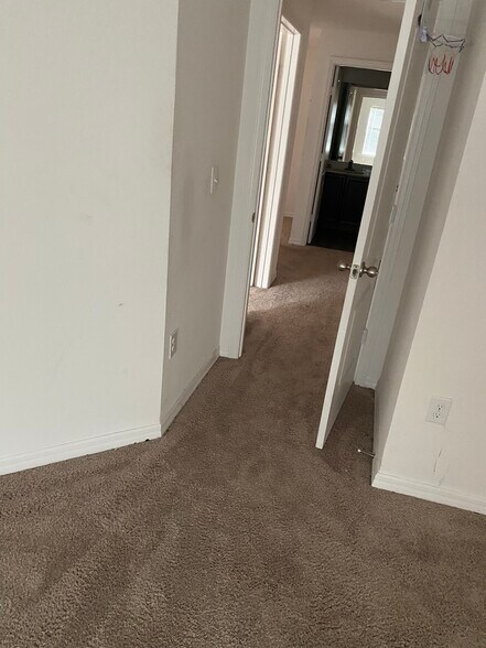 Building Photo - 5428 Companion Ln